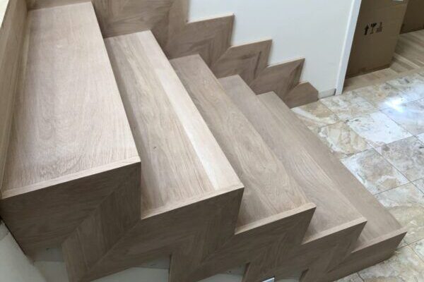 Custom hardwood stairs hardwood installation and finishing LUKS Construction Seattle, Bellevue, Redmond, Kirkland, Issaquah, Sammamish, Redmond & Mercer Island